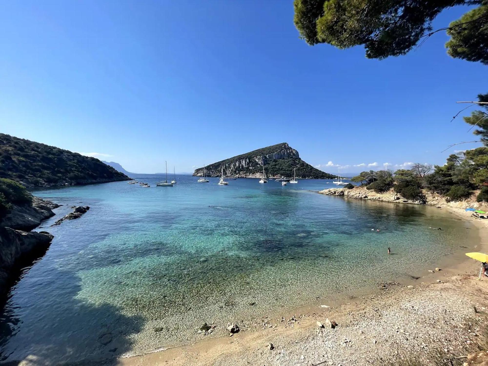 Tramontana Vista Mare 300M Dalla Spiaggia Golfo Aranci Exterior foto